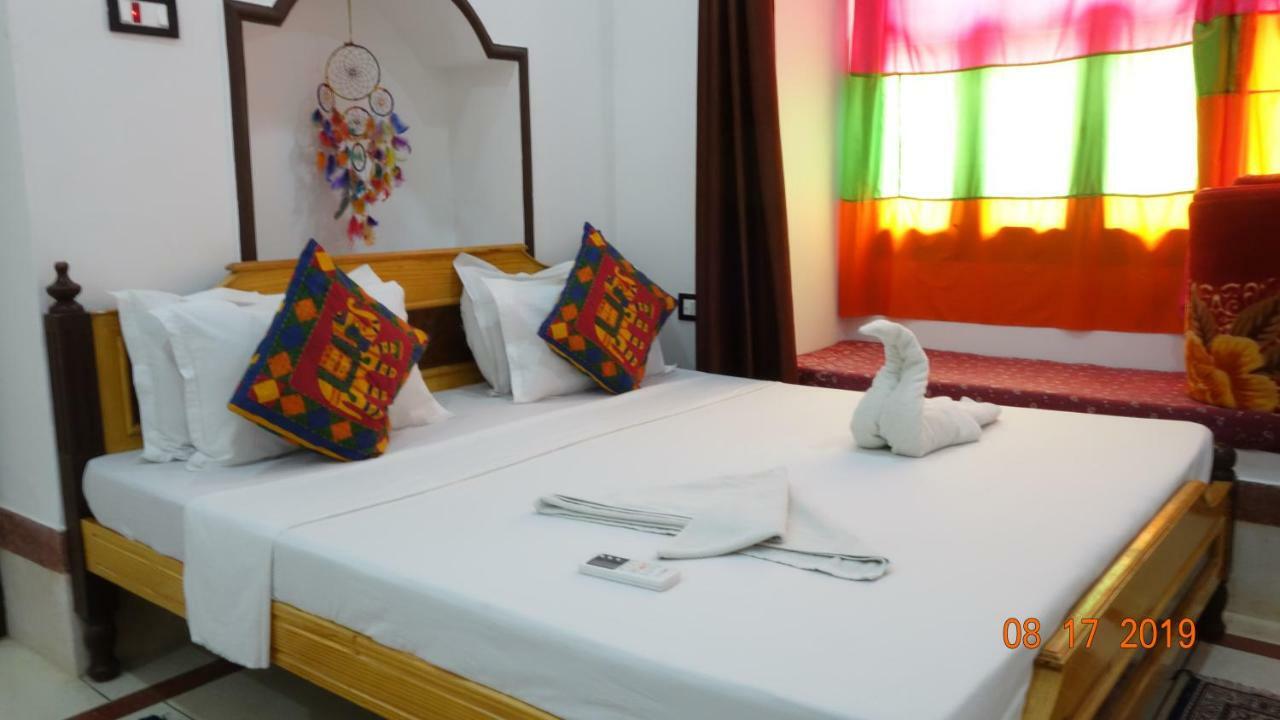 The Wanderlust Guest House & Safari Jaisalmer Εξωτερικό φωτογραφία